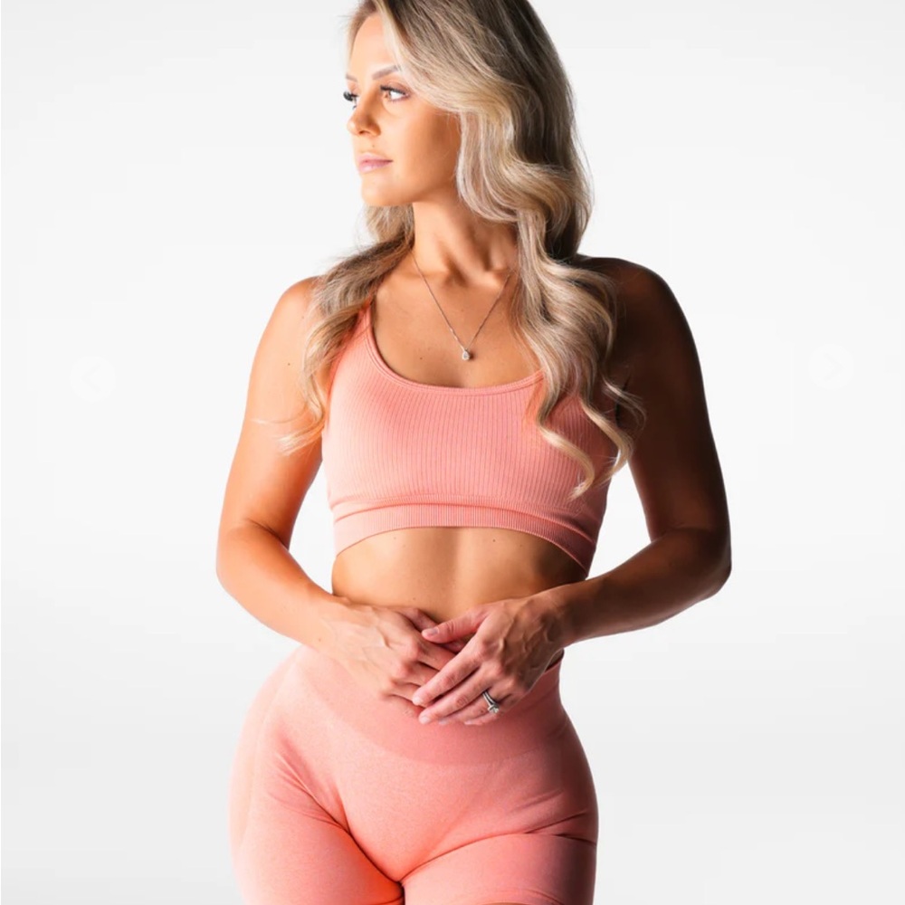 NVGTN Wander Seamless Sports Bra